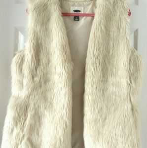 Faux Fur Off White Vest